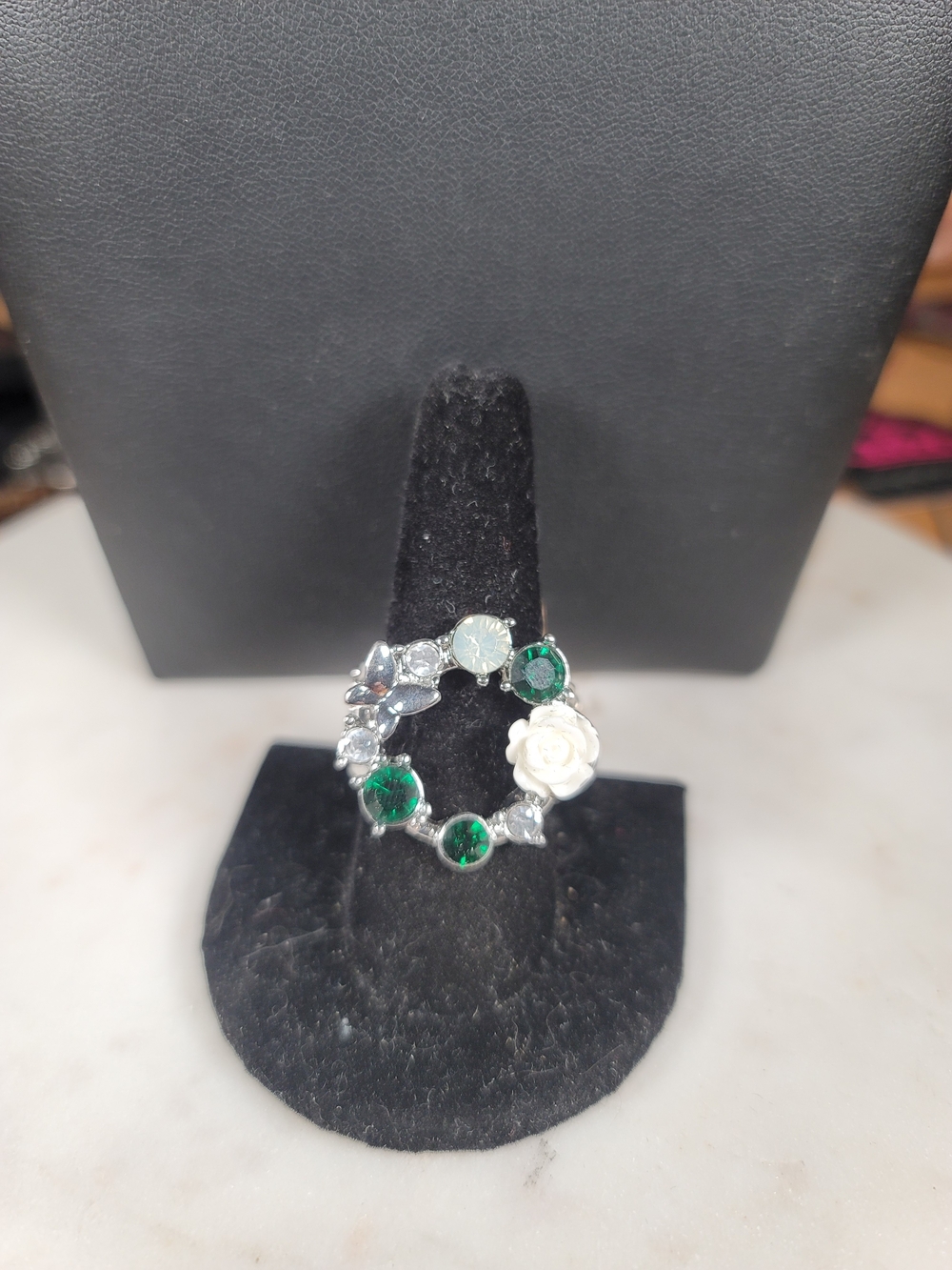 paparazzi Green Crystal & White Rose Circle Butterfly Ring